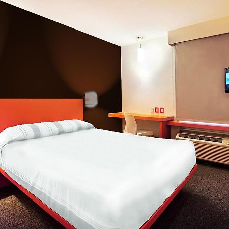 Hotel Tecnologico Norte Chihuahua Esterno foto